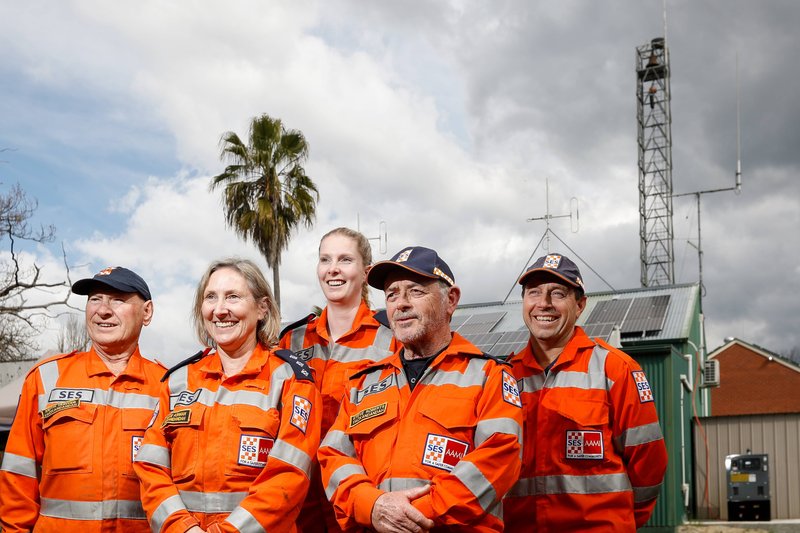 Border Mail Photo Yackandandah SES/CFA/solar project 2022