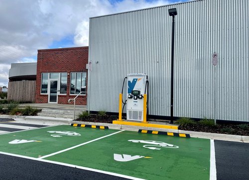 Chiltern Public EV Charger_3